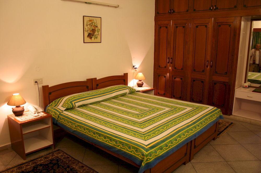 Giri Homestay By Vista Rooms Jaipur Exterior foto